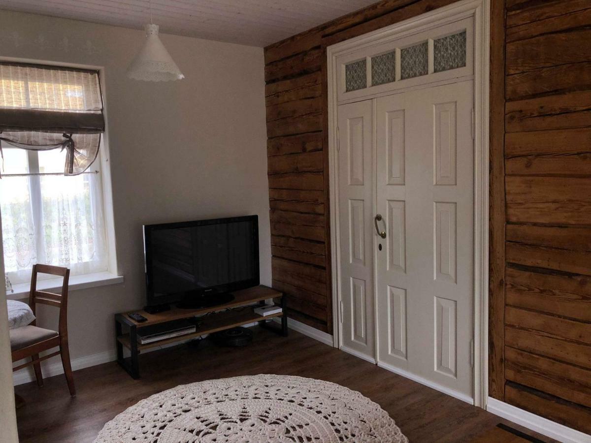 Kreutzwaldi Apartement Võru Exteriör bild